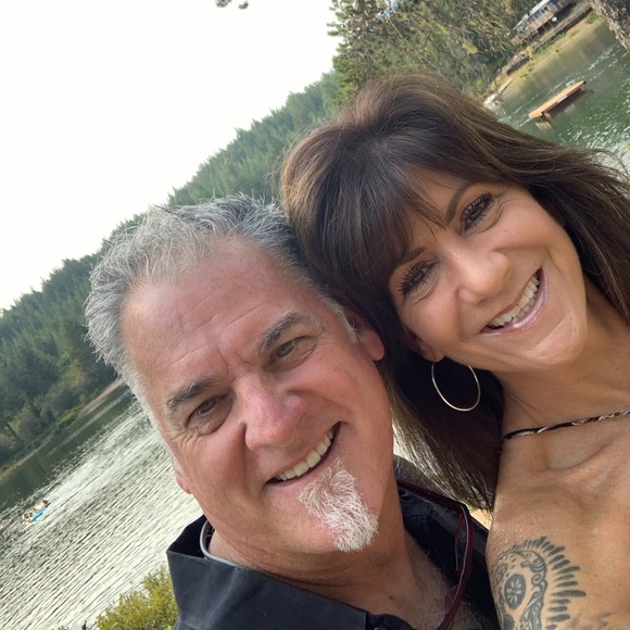 Meet your Posher, Natalie - Picture 2 of 13